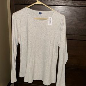 Brand new OLD NAVY light grey XL ribbed stretchy long sleeve shirt